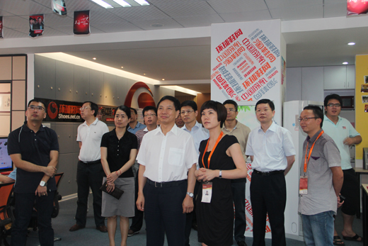 國家發改委體改司司長孔涇源詢問平臺運作情況 國家發改委體改司司長孔涇源詢問平臺運作情況